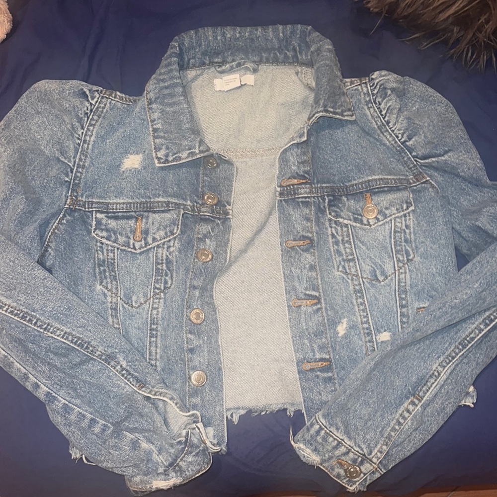 Puffer sleeve jacket